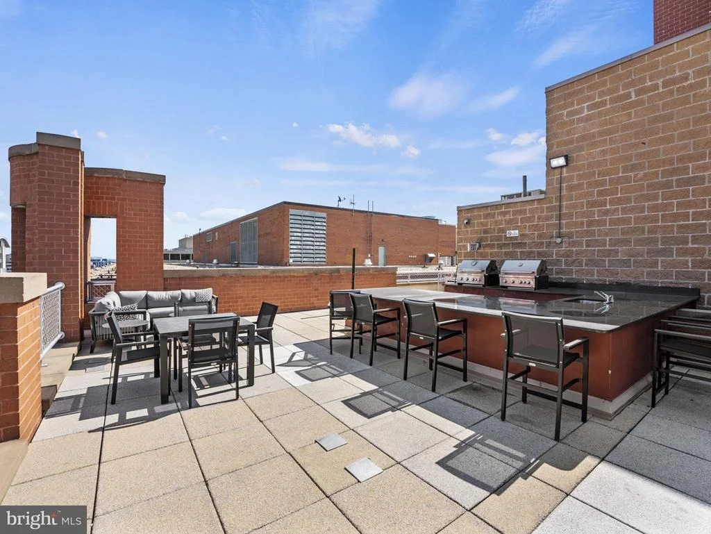 Photo of Unit 407 at 616 E STREET NW