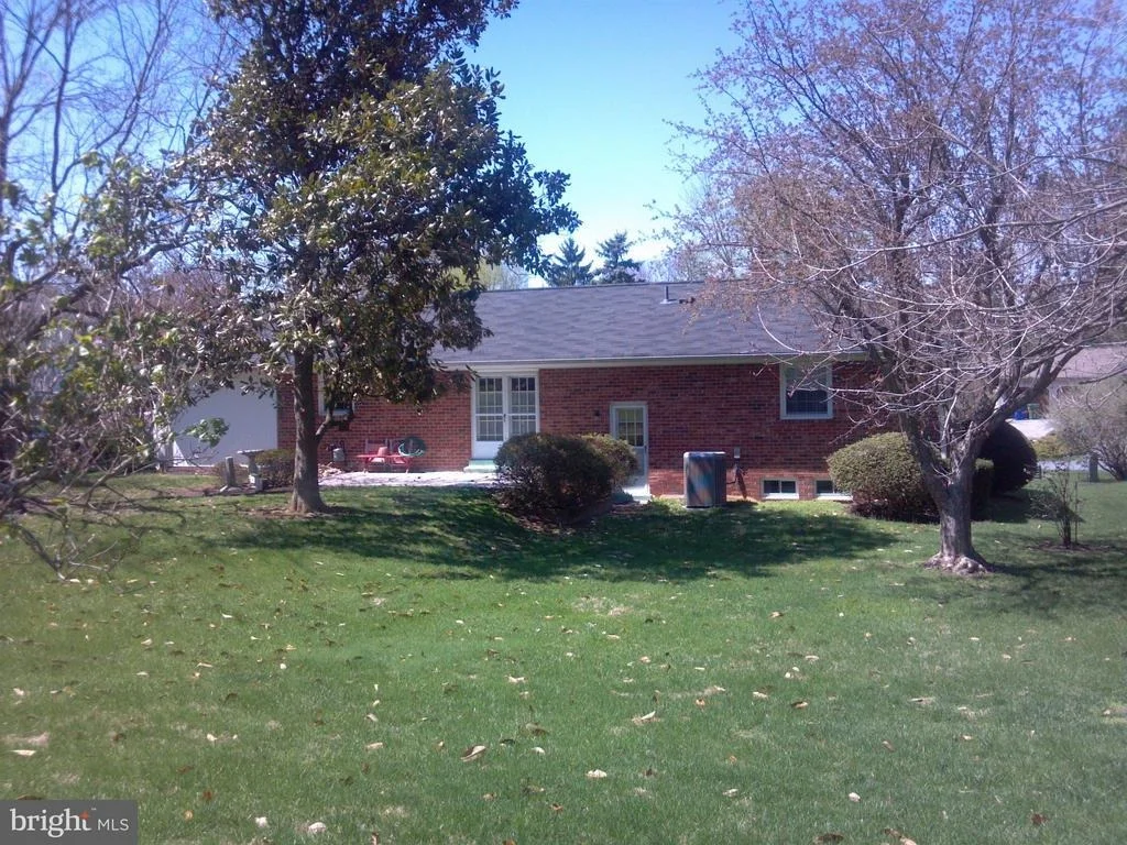 Photo of 4012 BRIARS ROAD