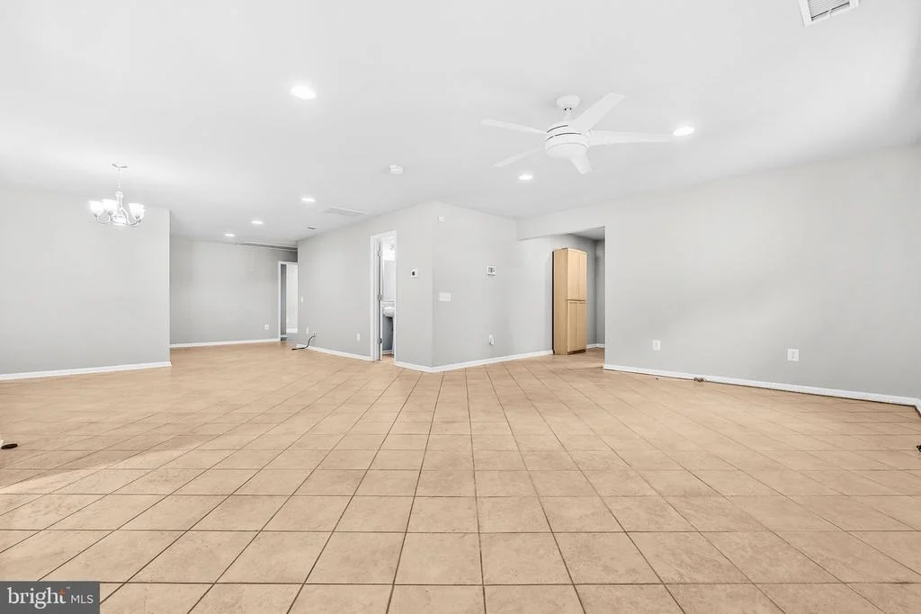 Photo of 8200 LEGION DRIVE