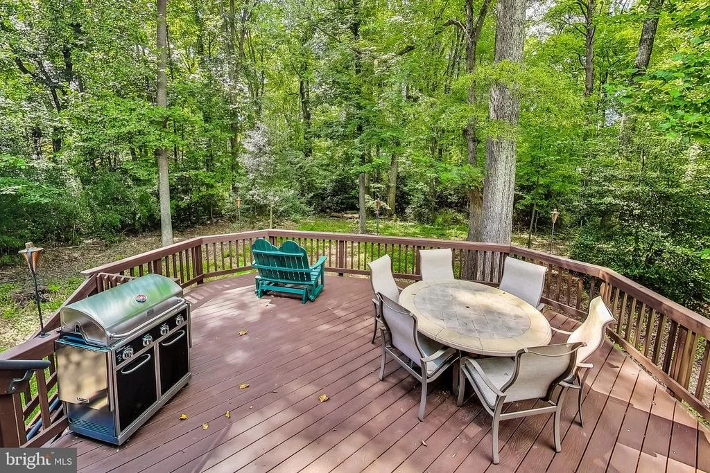 Photo of 2452 FREETOWN DRIVE