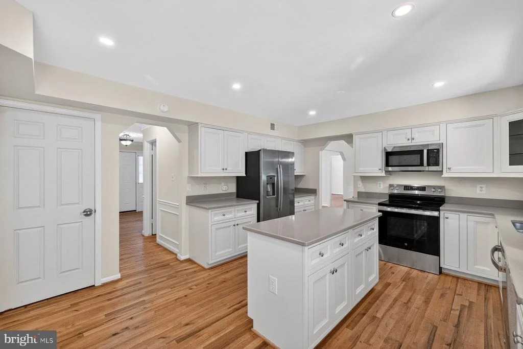 Photo of 15001 NOTLEY ROAD