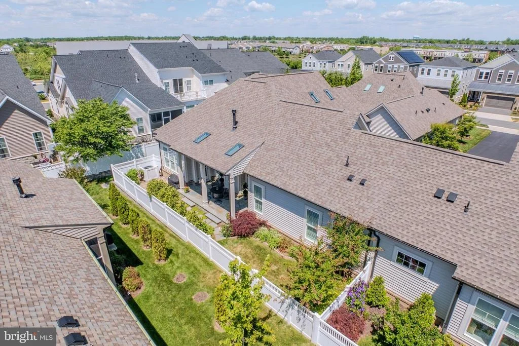 Photo of 42863 BEAVER CROSSING SQUARE