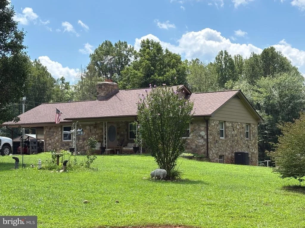 Photo of 2242 SHELBY ROAD