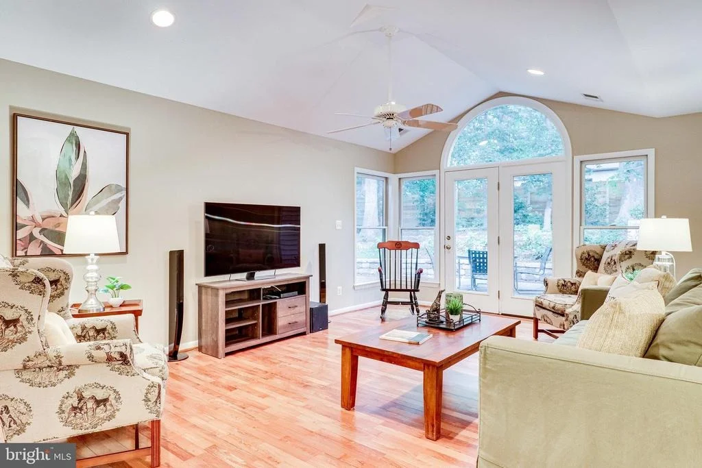 Photo of 4144 ORCHARD DRIVE