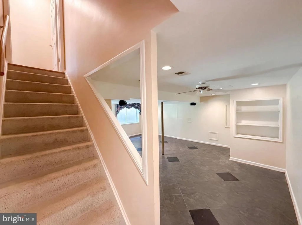 Photo of 4819 POWELL ROAD