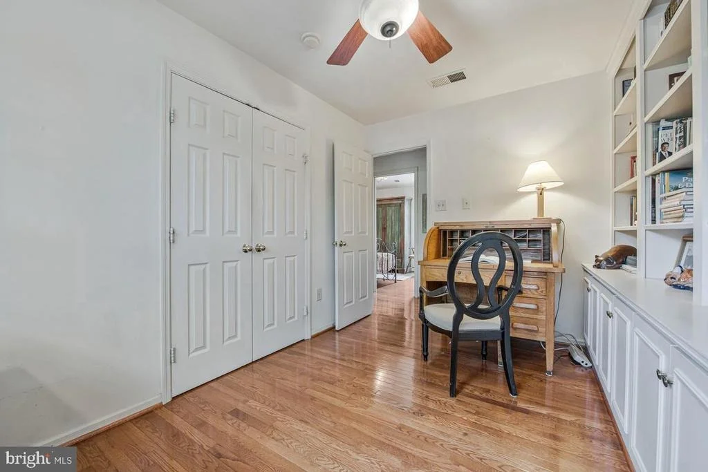 Photo of 8929 COLESVILLE ROAD