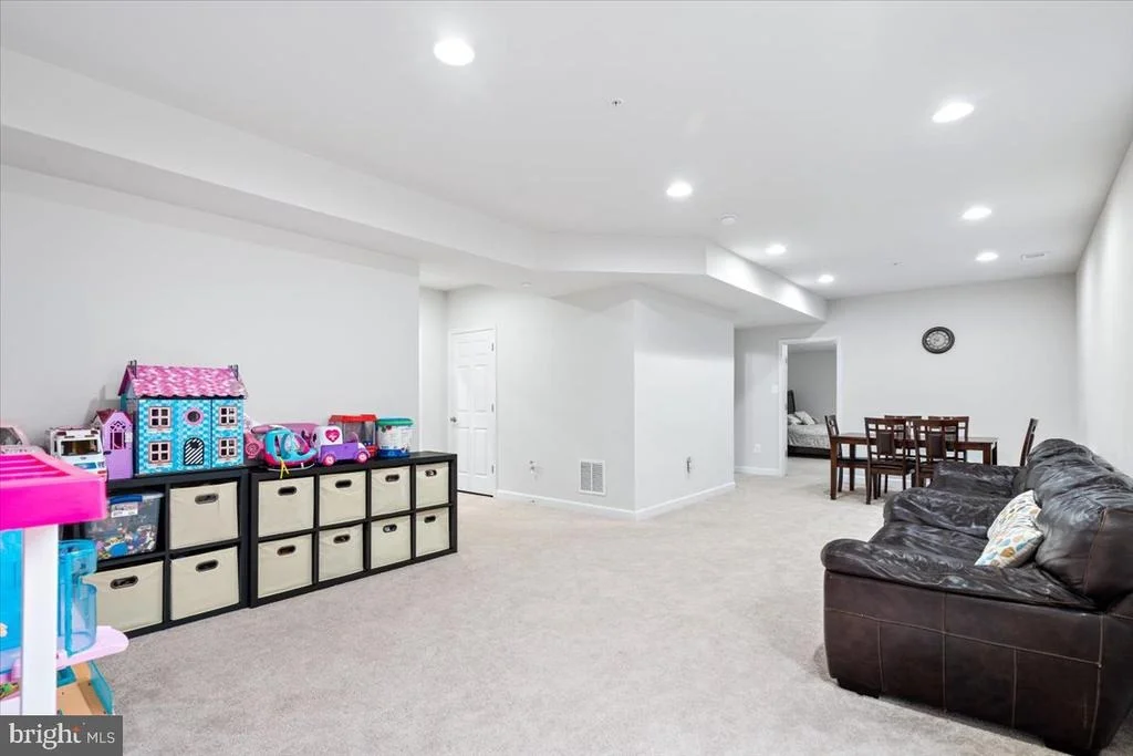 Photo of 4484 STOVEPIPE LANE