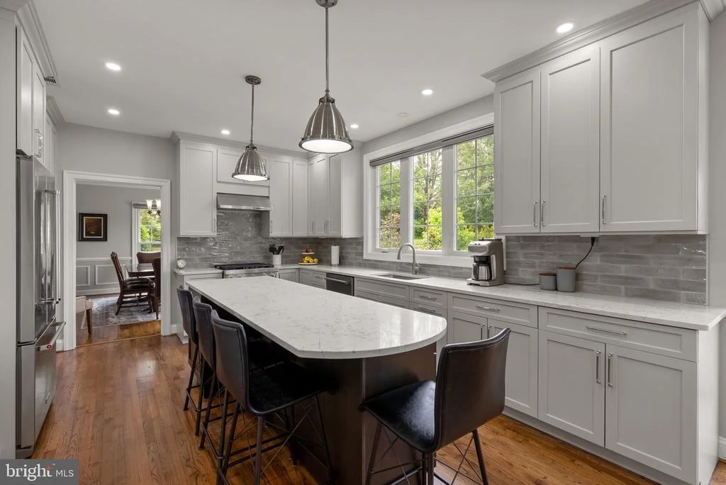 Photo of 21108 GOLF ESTATES DRIVE