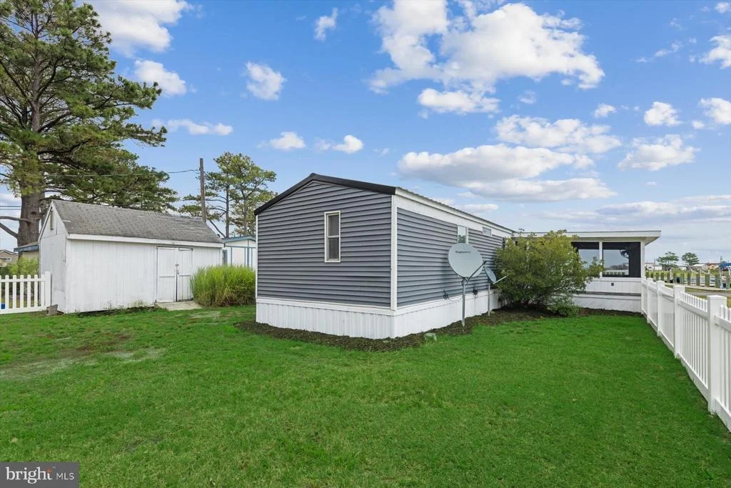 Photo of 35602 BAYVIEW DRIVE
