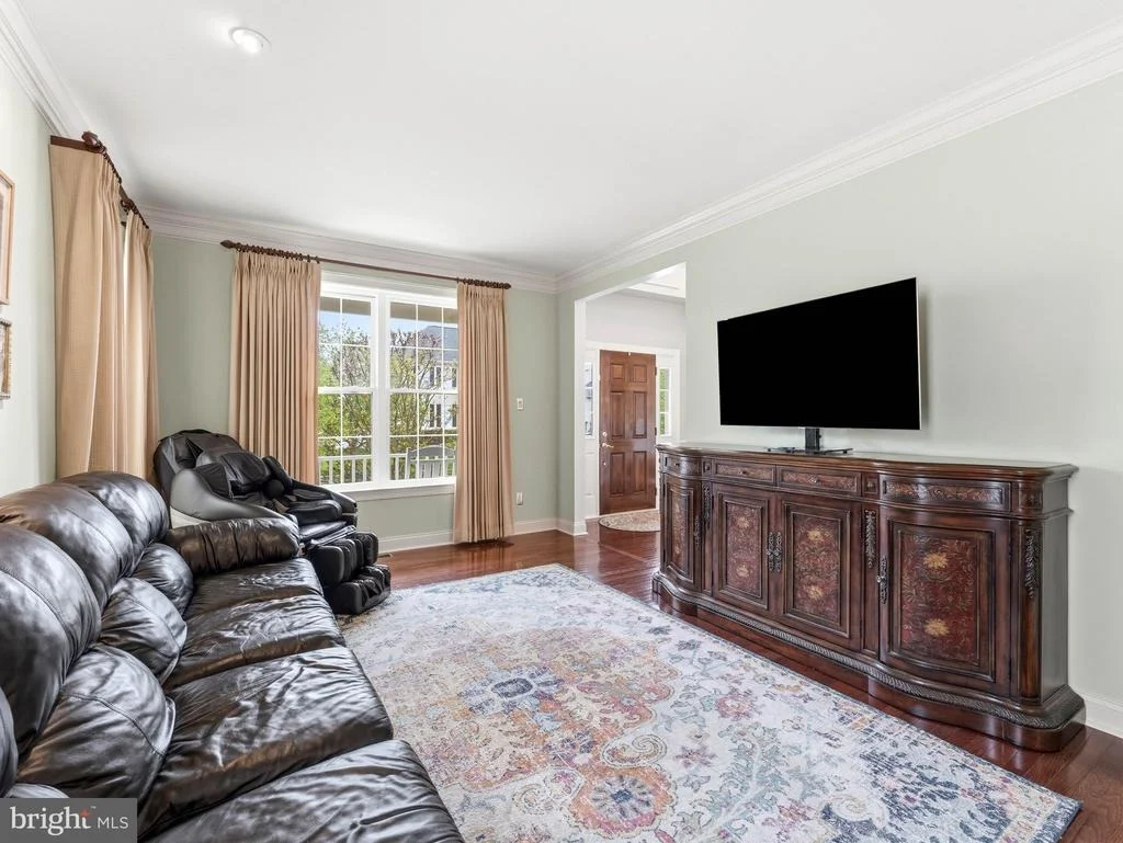Photo of 616 BAINBRIDGE DRIVE