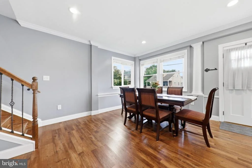 Photo of 1313 POPLAR AVENUE
