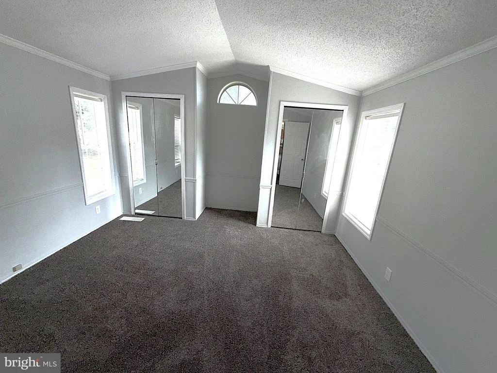 Photo of 101 ROUNDUP ROAD