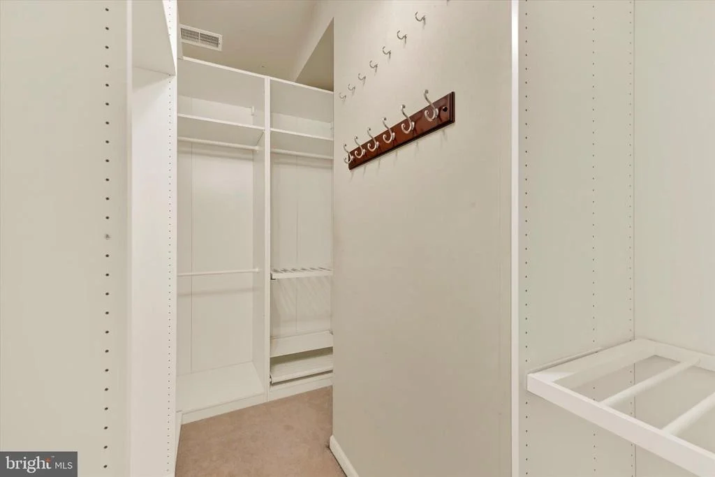 Photo of 1590 CHAPMAN ROAD
