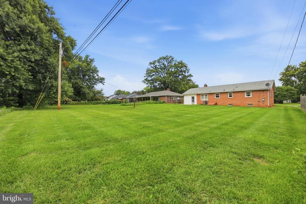 Photo of 227 WYNGATE DRIVE