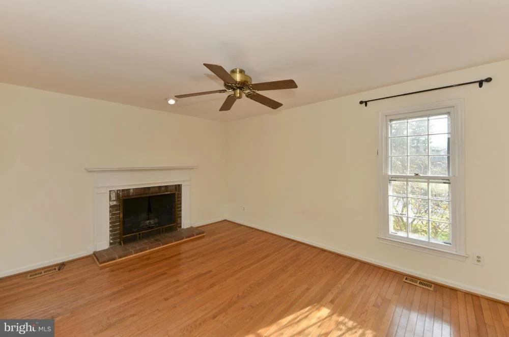 Photo of 11809 BRIAR MILL LANE