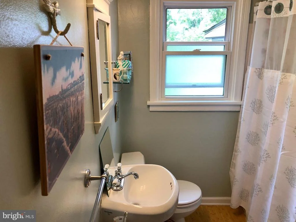 Photo of 2517 MASON STREET