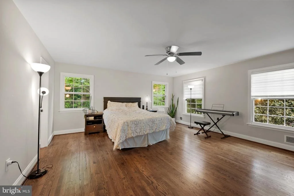 Photo of 13112 LAUREL GLEN ROAD