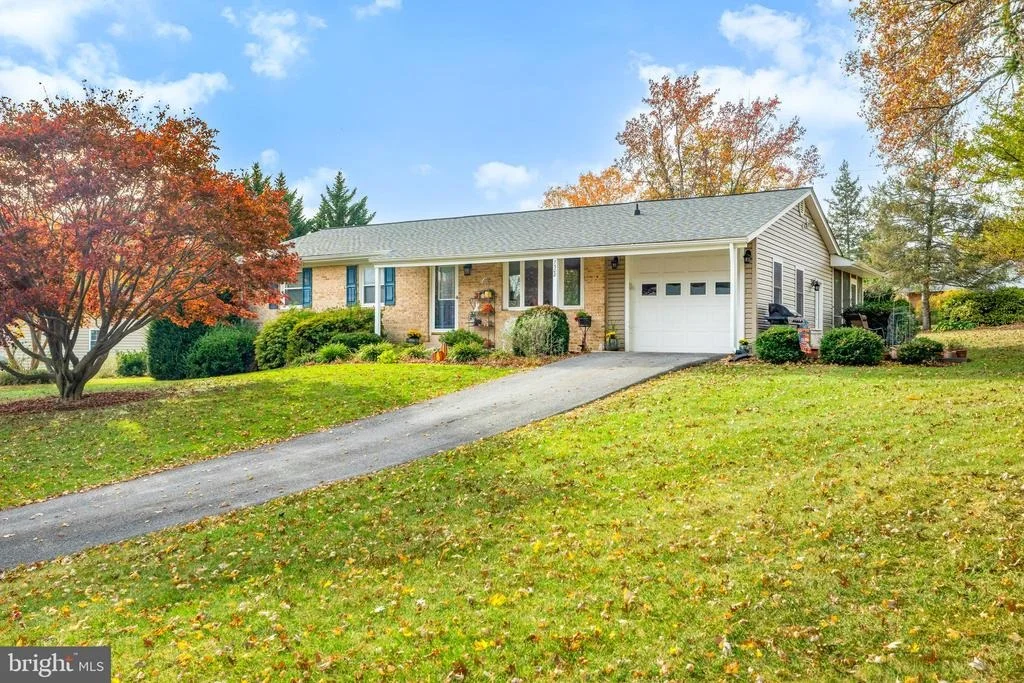 Photo of 7308 POPLAR LANE