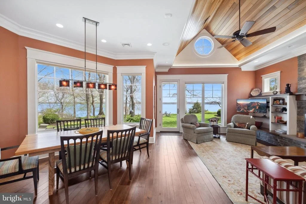 Photo of 11715 RIVER DRIVE