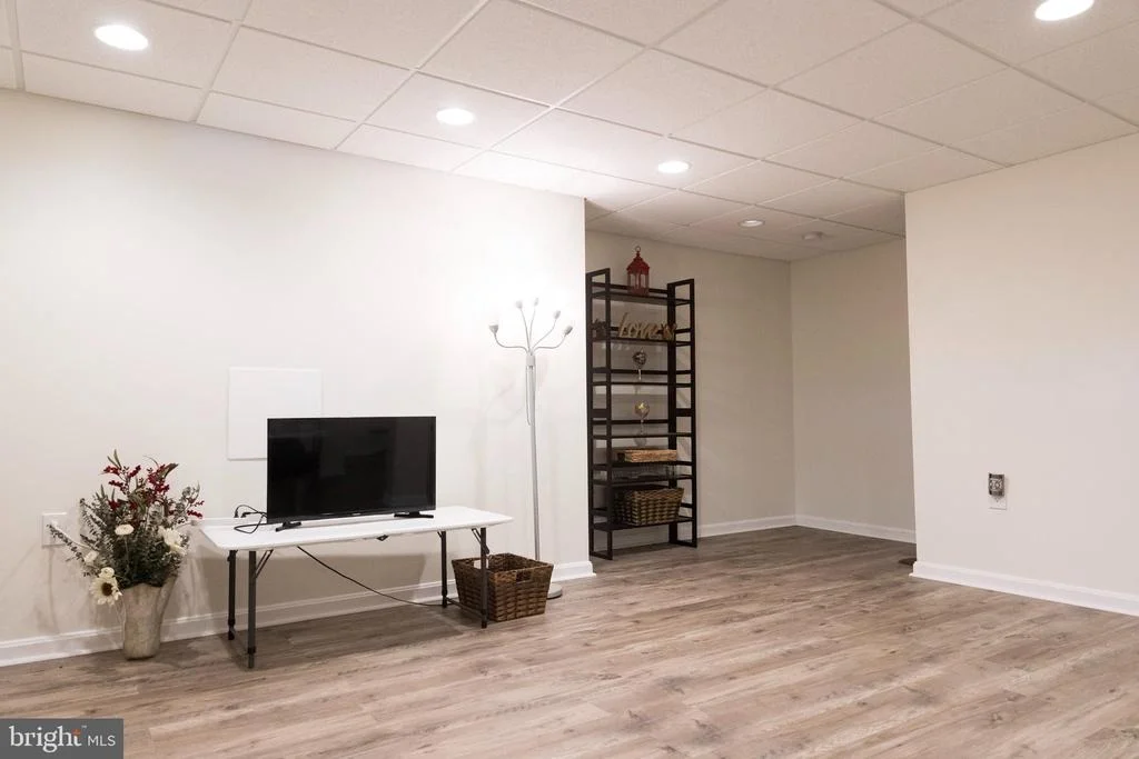 Photo of 100 3RD AVENUE