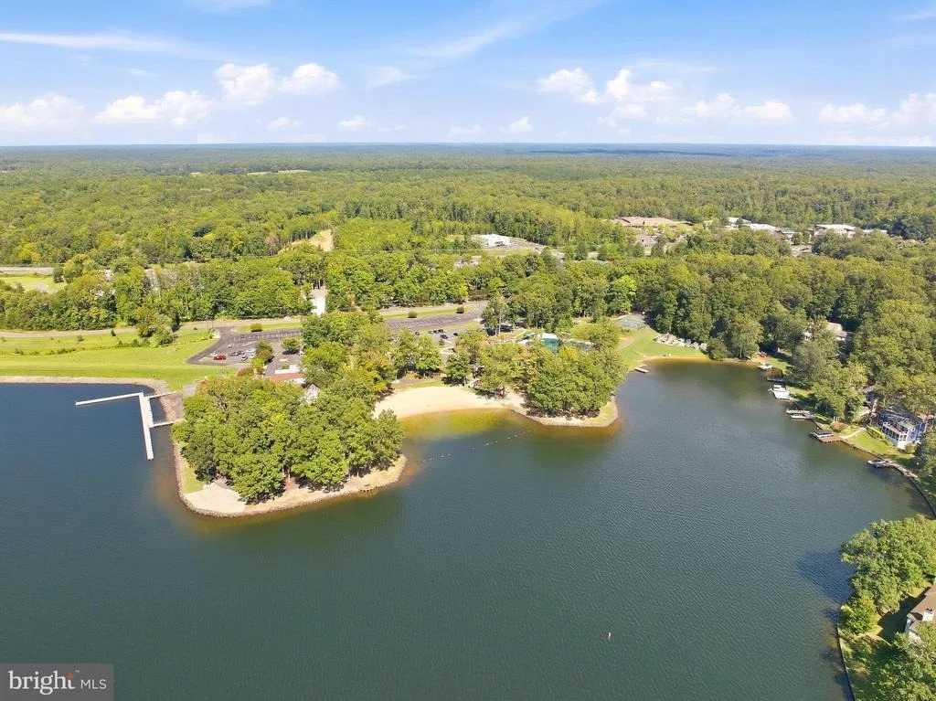 Photo of 323 STRATFORD CIRCLE