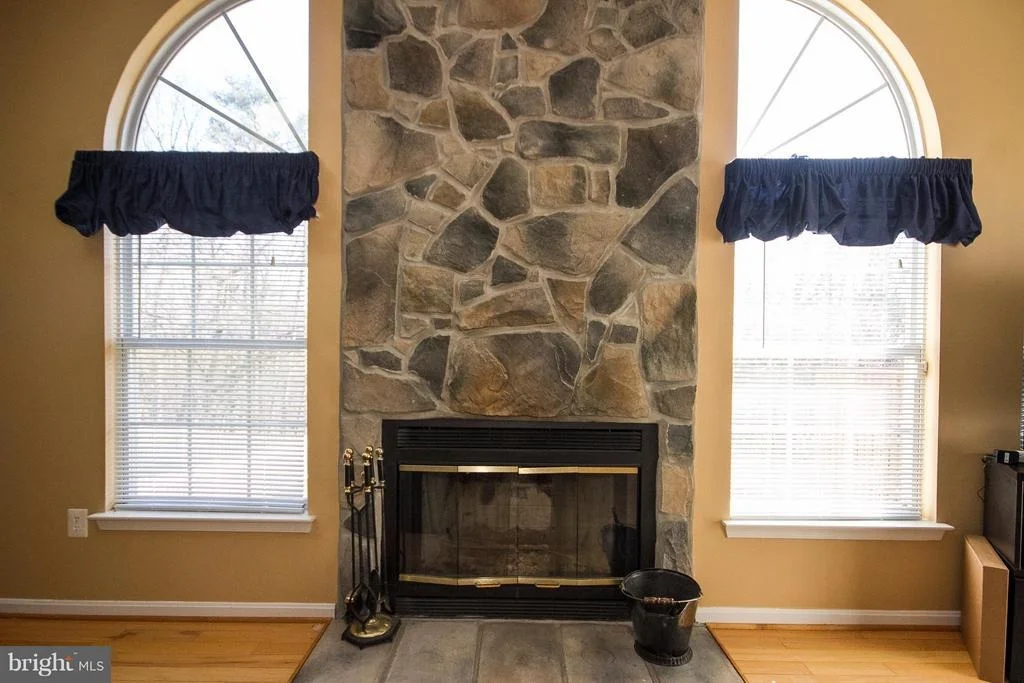Photo of 4305 SPRING AVENUE