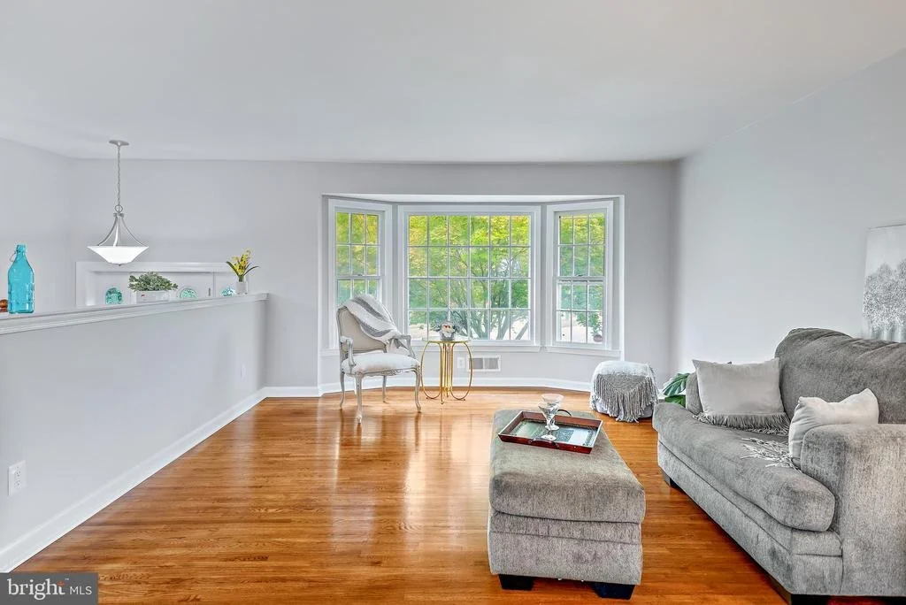 Photo of 604 KENBROOK DRIVE