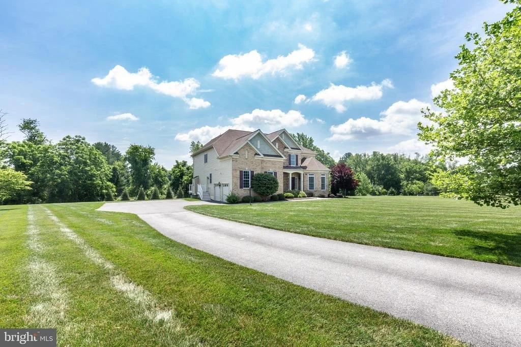 Photo of 14307 OAK MEADOW ROAD