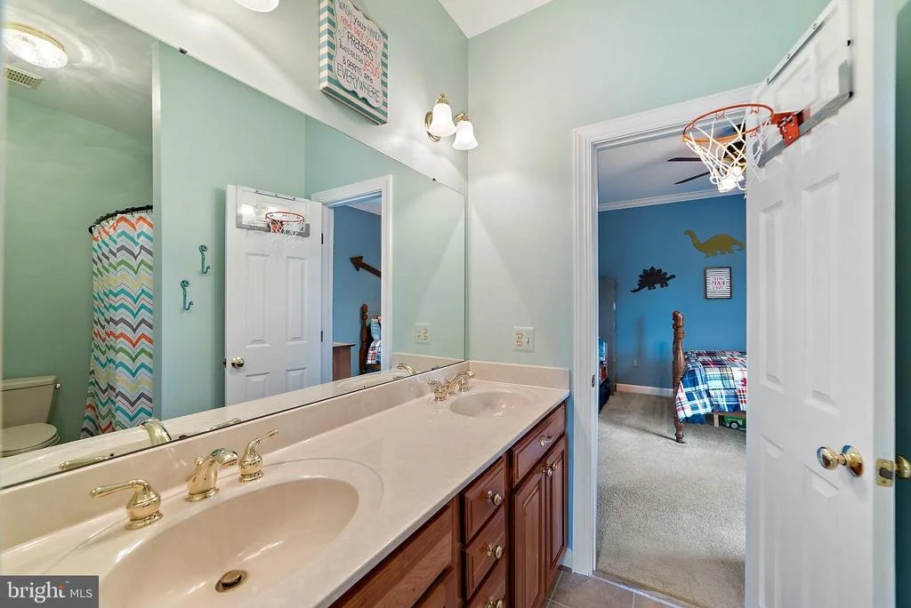Photo of 15159 SPRING RIDGE ROAD