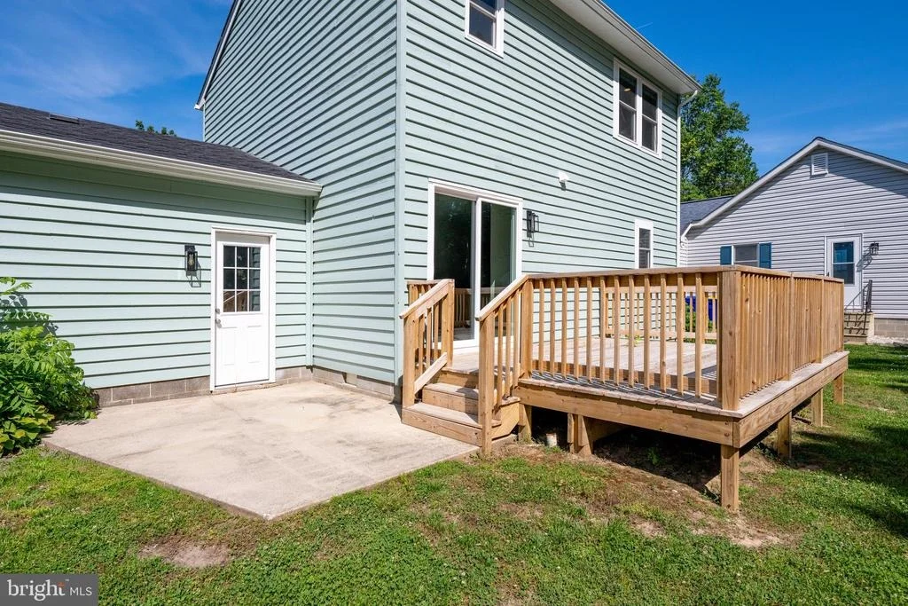 Photo of 20 COLGATE DRIVE