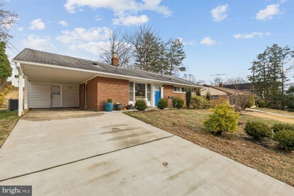 Photo of 7433 BATH STREET