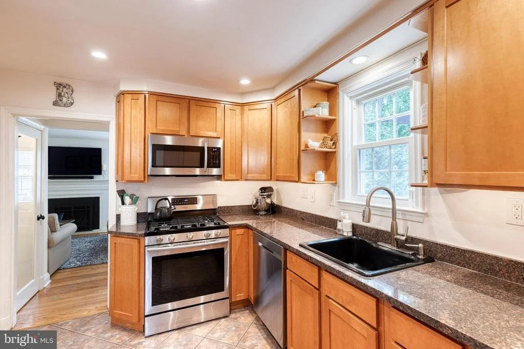 Photo of 533 BROOK ROAD