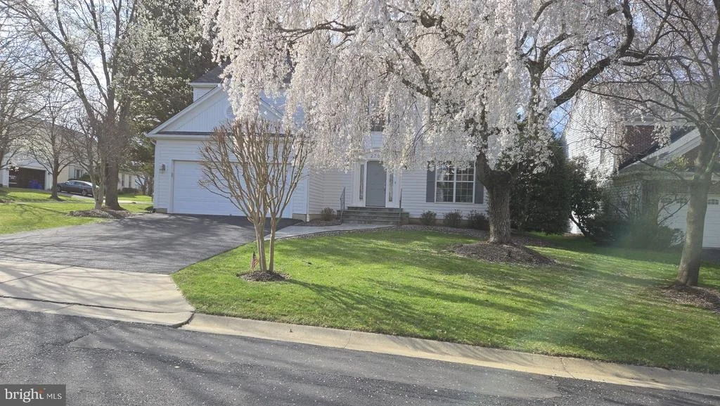 Photo of 2700 SNOWBERRY PLACE