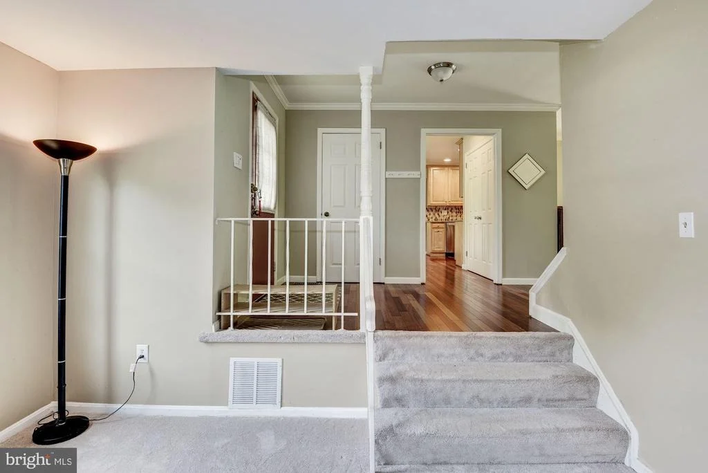 Photo of 15025 WELLWOOD ROAD