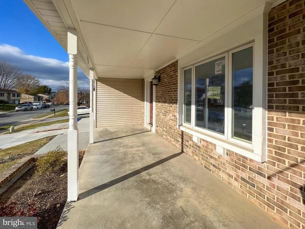Photo of 1800 LAWNVIEW DRIVE