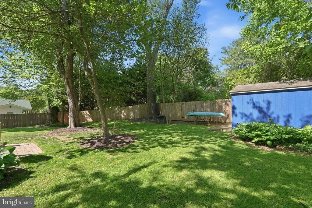 Photo of 5414 QUEENSBERRY AVENUE