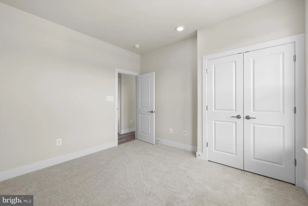 Photo of 9191 PEACH TREE DRIVE