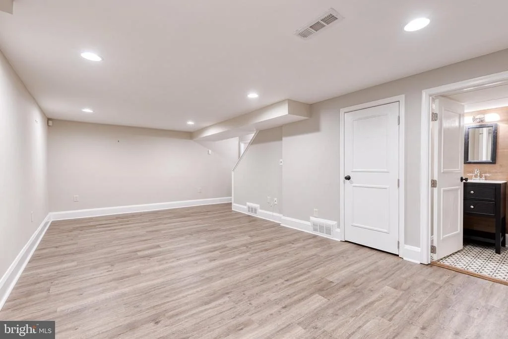 Photo of 336 BROADMOOR ROAD