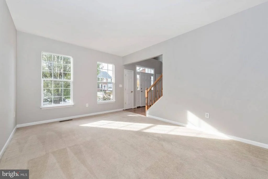 Photo of 606 BUSHYTAIL DRIVE