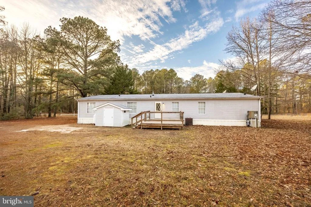 Photo of 22147 ROYAL OAK ROAD