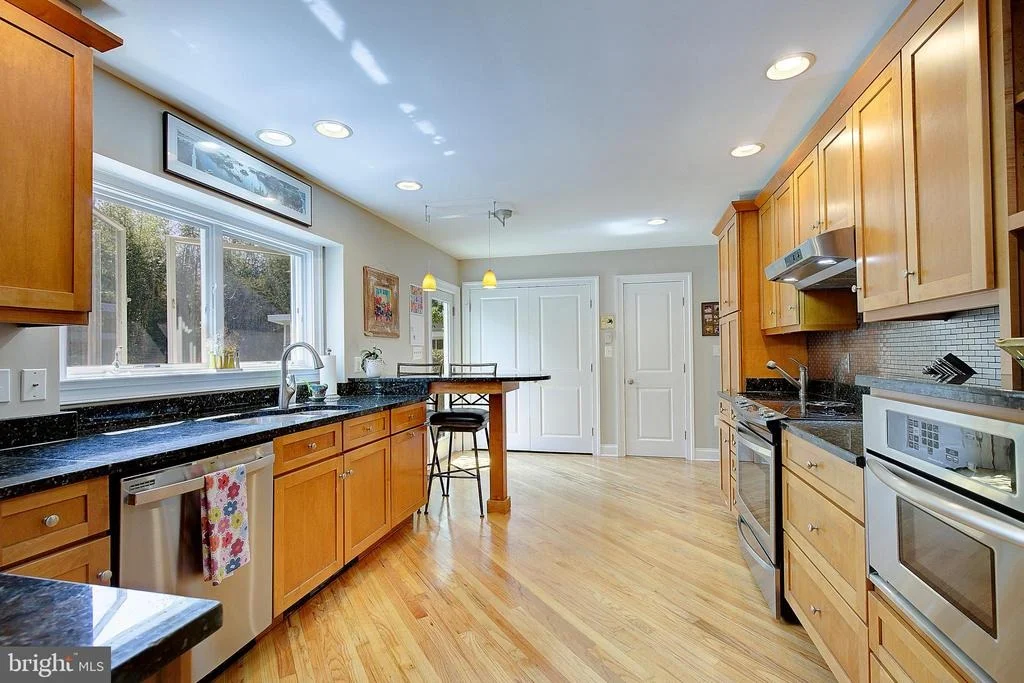 Photo of 2 ISAACS STREET