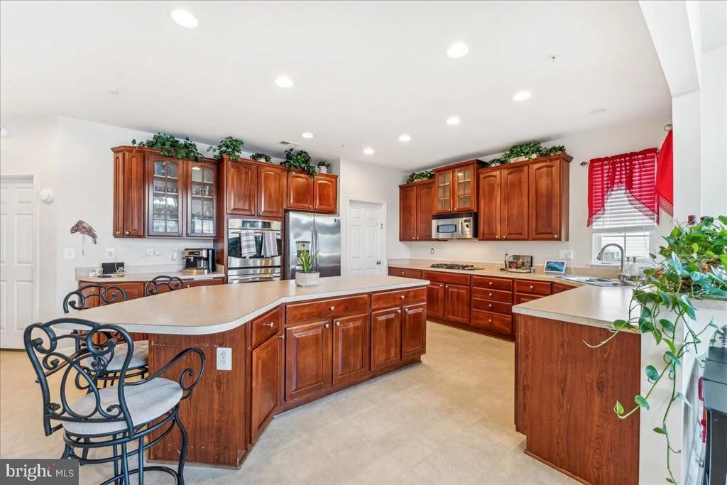 Photo of 10902 SIR PAUL PLACE