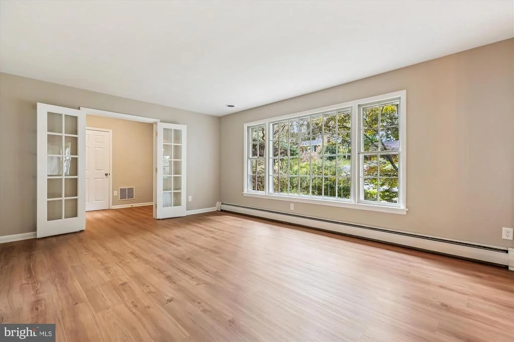 Photo of 11803 EDEN ROAD