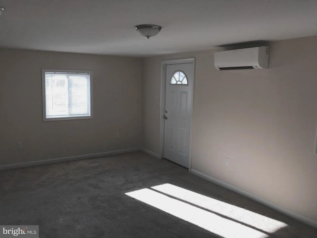 Photo of 6200 AUTH ROAD