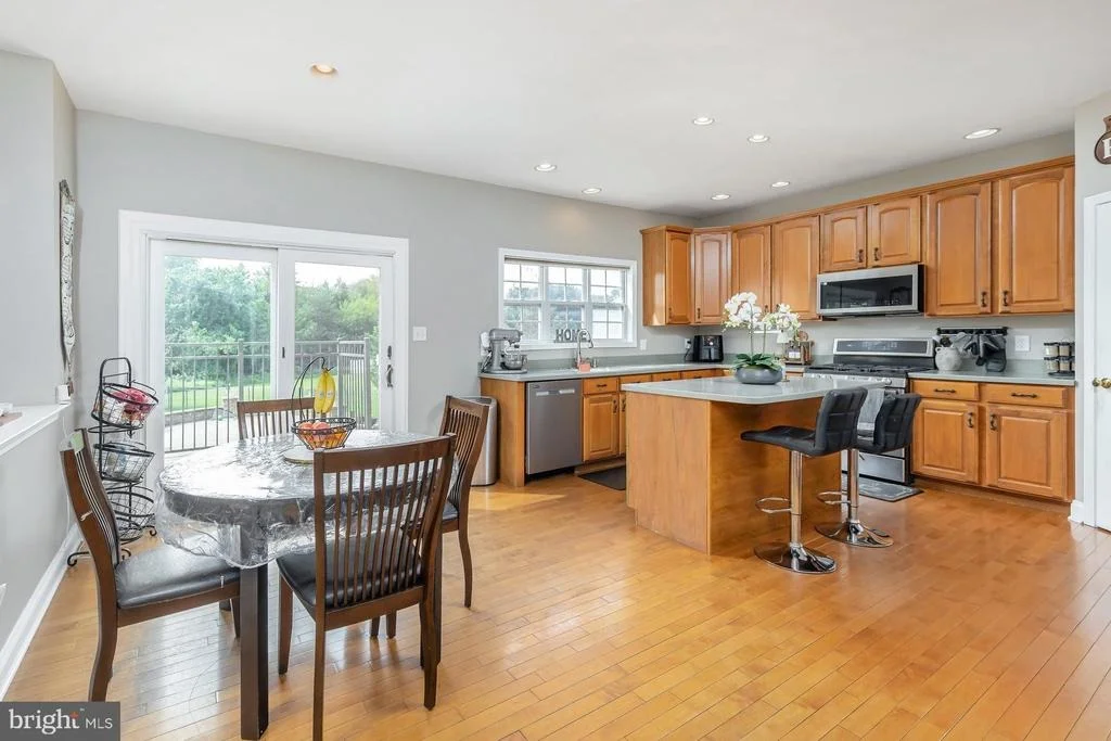 Photo of 10 TARA DRIVE