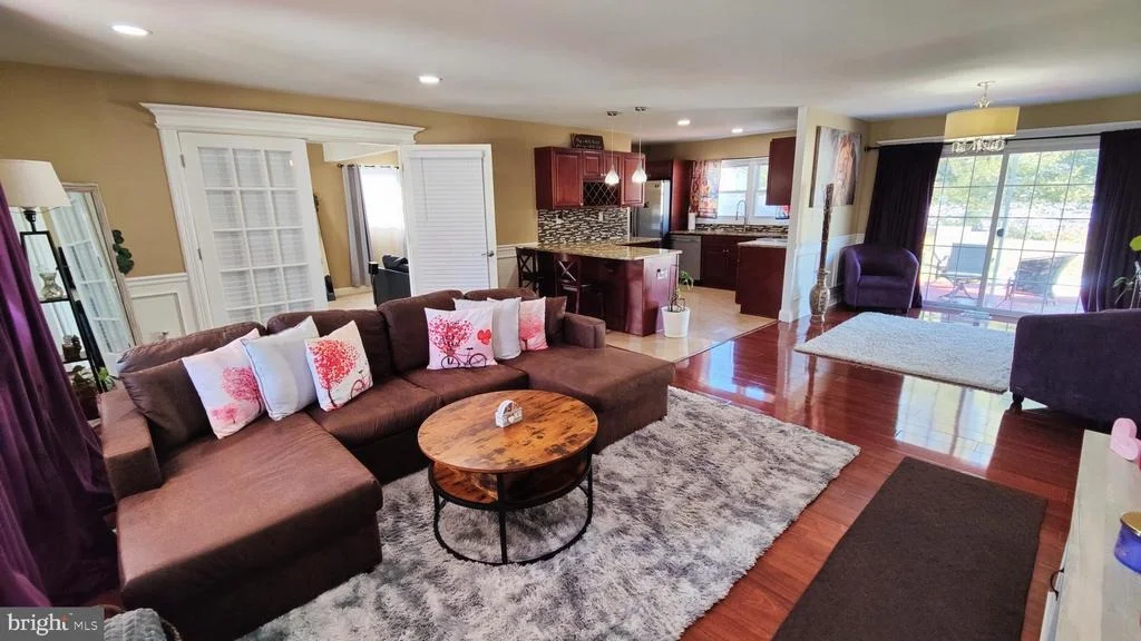 Photo of 146 GLENVIEW LANE