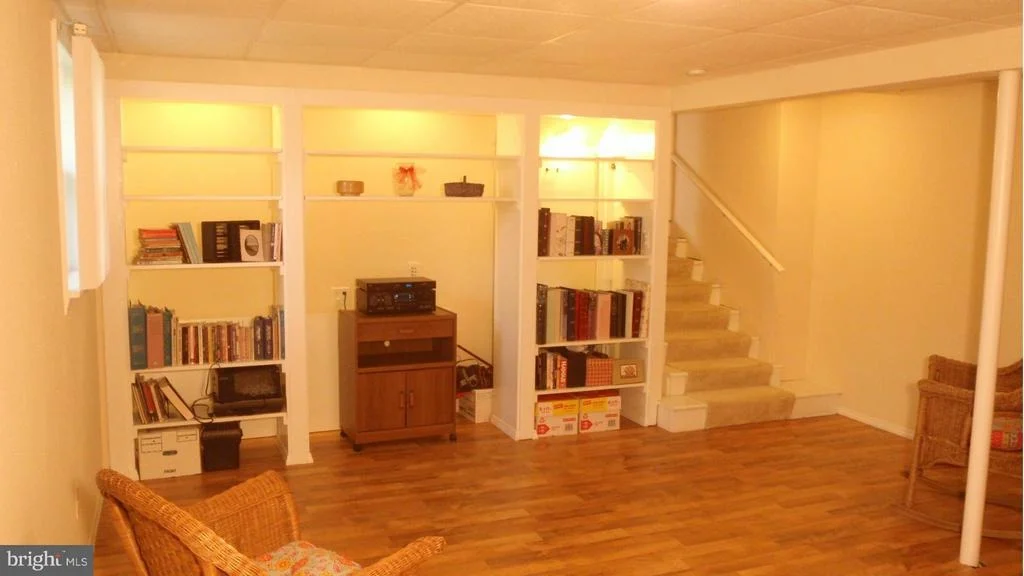 Photo of 19417 FRAMINGHAM DRIVE