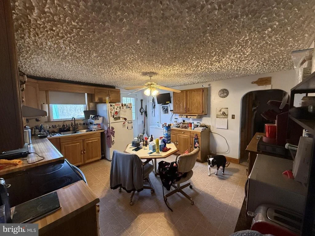Photo of 1024 CHERRYTOWN ROAD