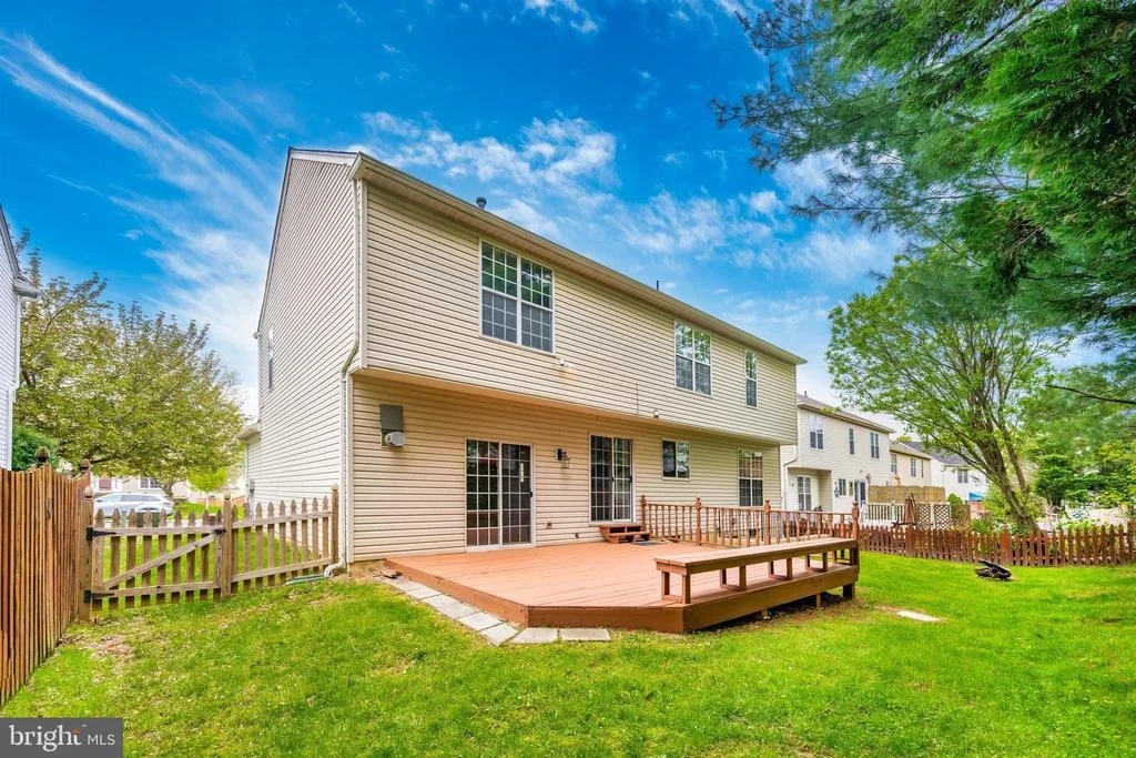 Photo of 21206 EMERALD DRIVE