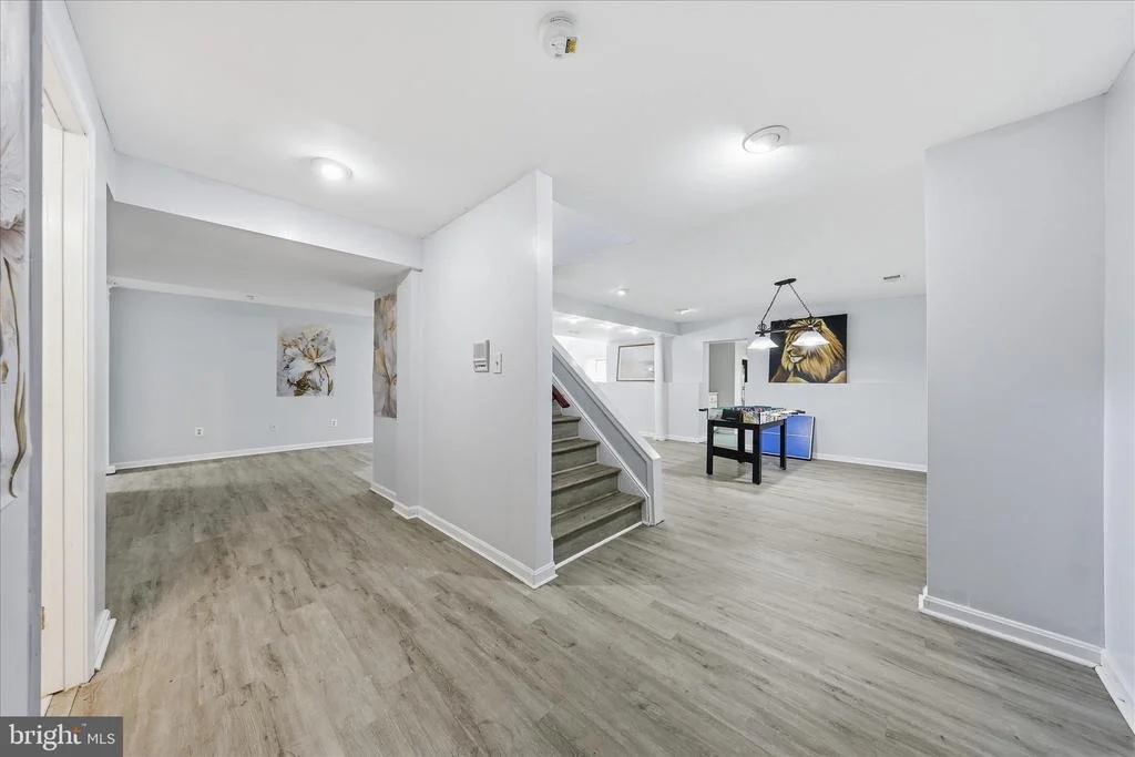 Photo of 6135 FIELDCREST COURT